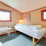 Straale - 1-4km From The Sea By Interhome *