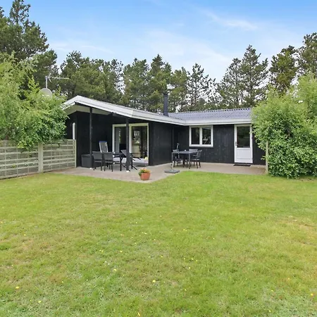 Holiday home Straale - 1-4km From The Sea By Interhome