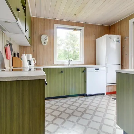 Straale - 1-4km From The Sea By Interhome *